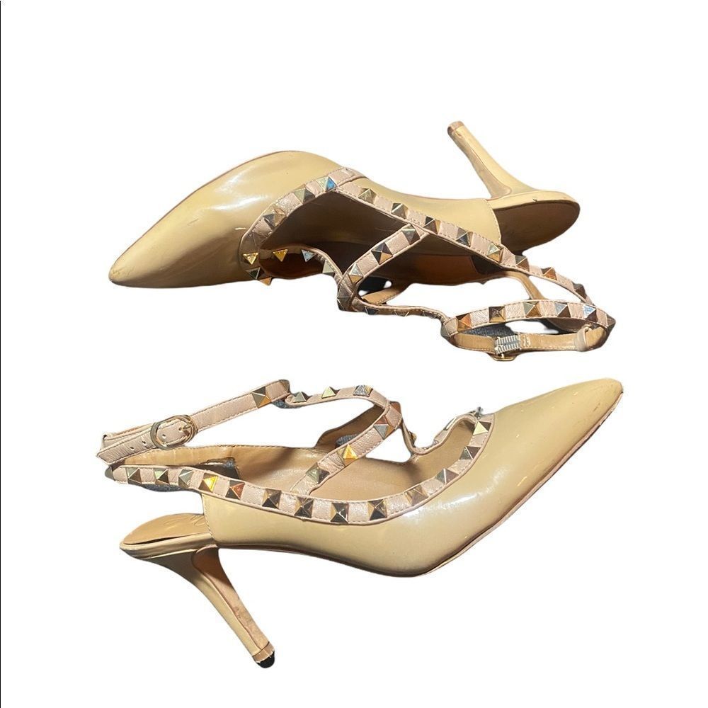 Arturo Chiang Gold Studded Heels